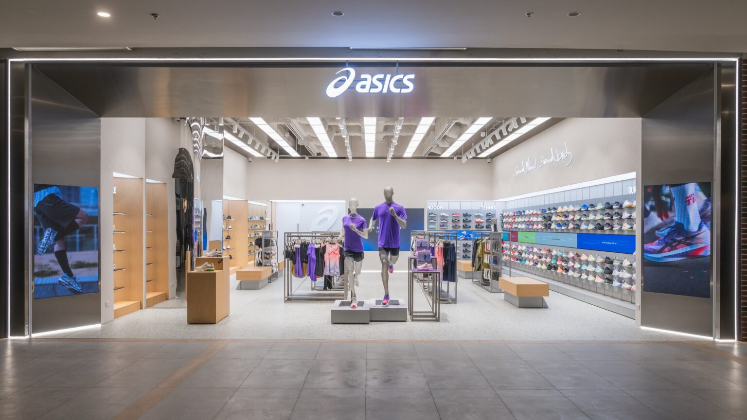 nike factory outlet r mall mulund